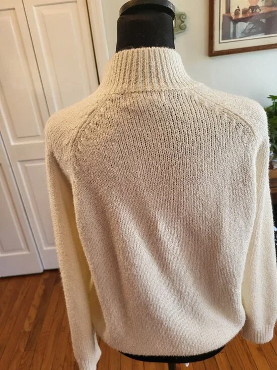 Karen Scott Vintage 90's Mock Neck Cable Knit Sweater Pearl Buttons PM Preppy - Picture 7 of 8